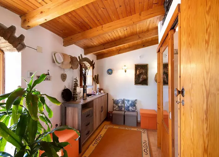 Holiday home Casa Laranjeira V2